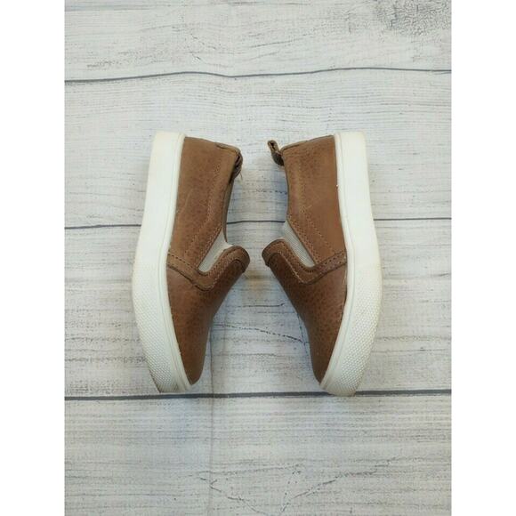 7C Freshly Picked Worn Leather Sneakers - Picture 3 of 9